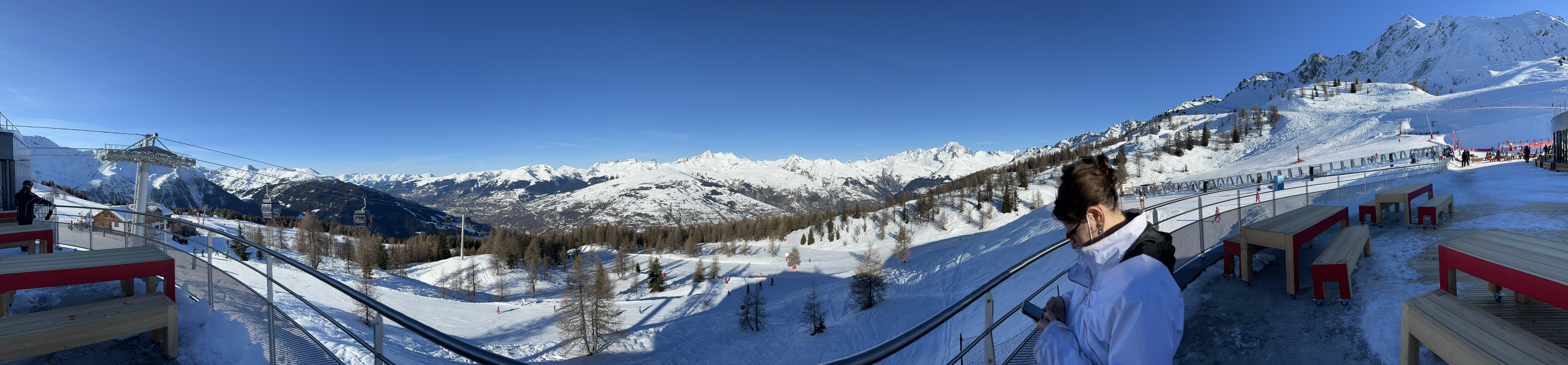 La vue depuis le haut de la télécabine Vallandry Image