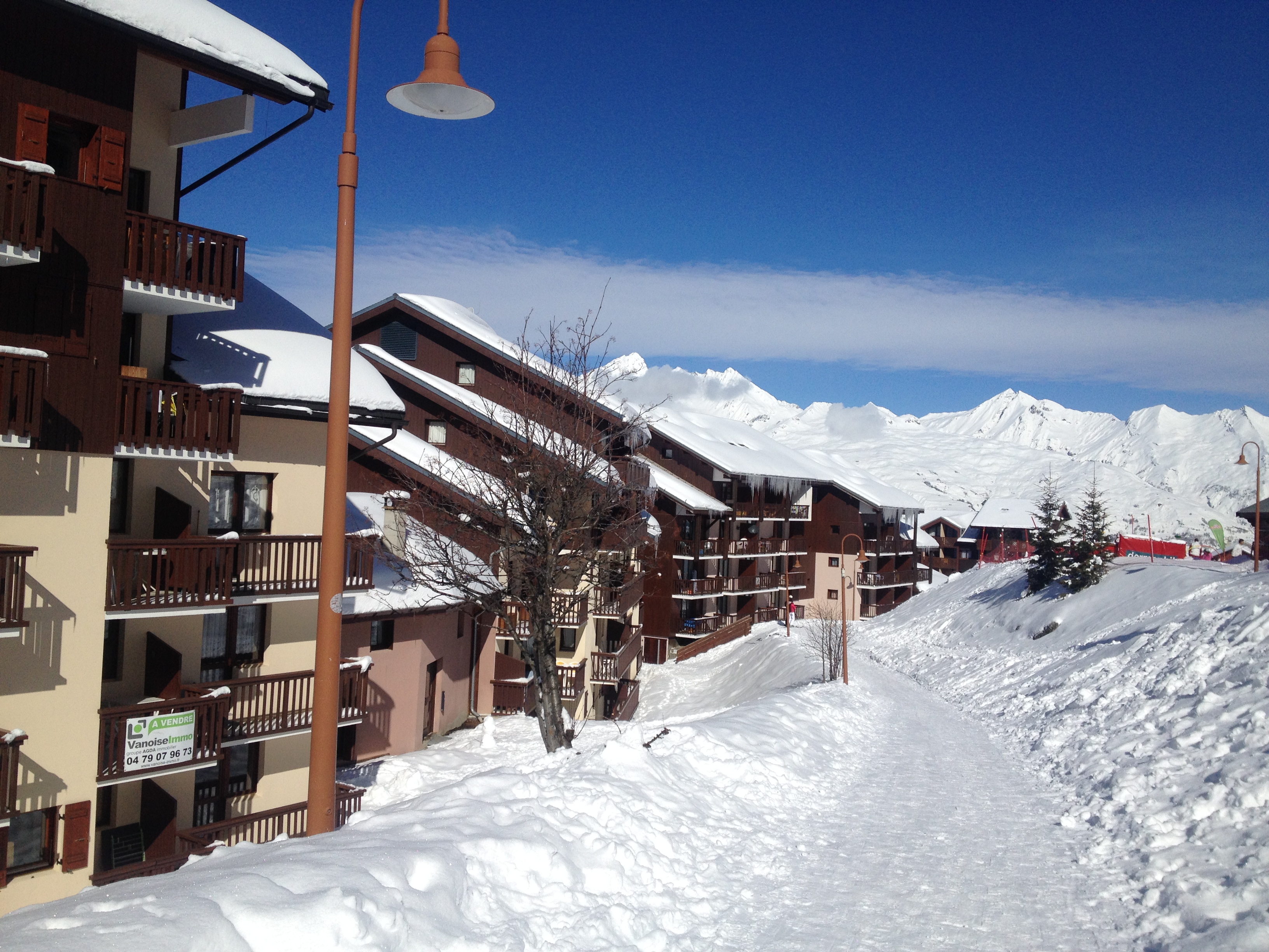 Le sublime enneigement en station Image